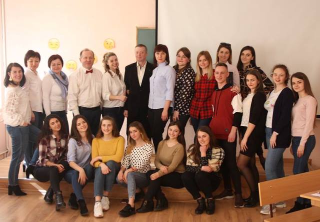 Учасники свята